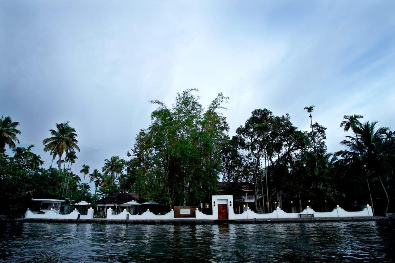 Bamboo Lagoon Backwater Front Resort Alappuzha Eksteriør bilde