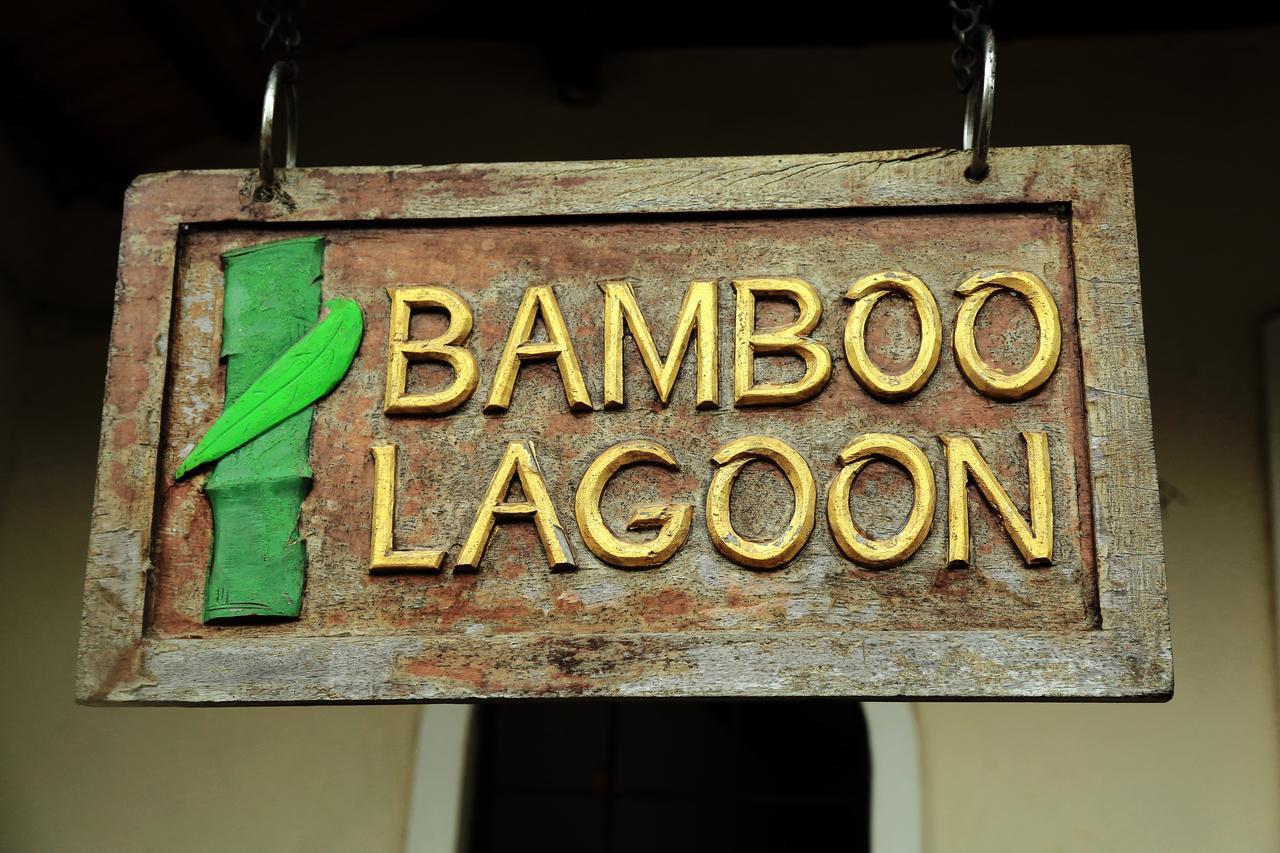 Bamboo Lagoon Backwater Front Resort Alappuzha Eksteriør bilde
